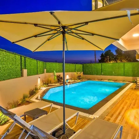 4 Bedroom - 9269 * פאטהיה