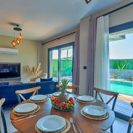4 Bedroom - 9269 페티예
