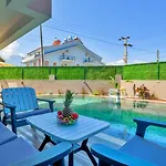 Villa 4 Bedroom - 9269 *