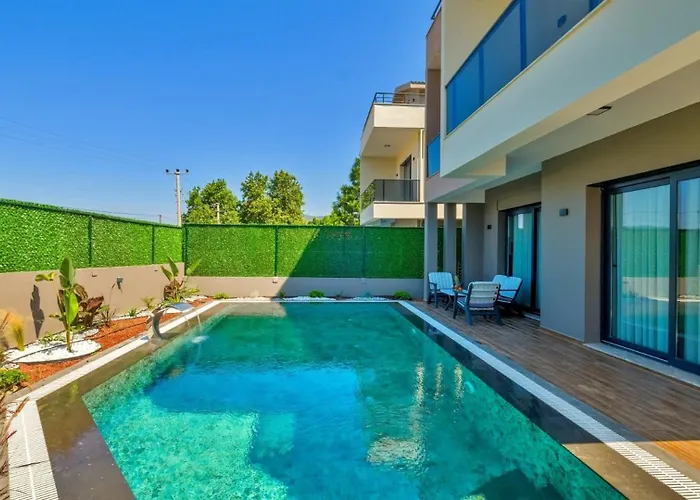 Vilă 4 Bedroom - 9269 *