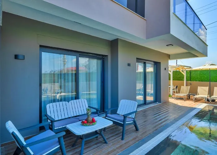 4 Bedroom - 9269