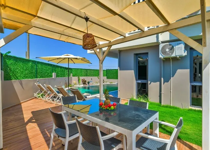 Βίλα 4 Bedroom - 9269